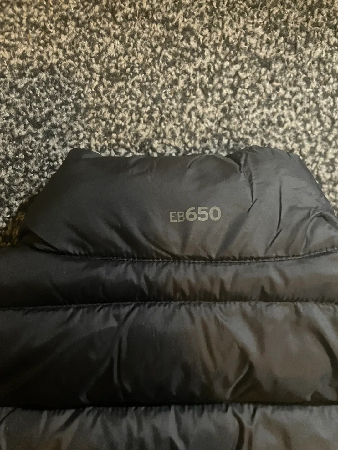 Eddie Bauer Puffer Vest - Black image indicator(7)