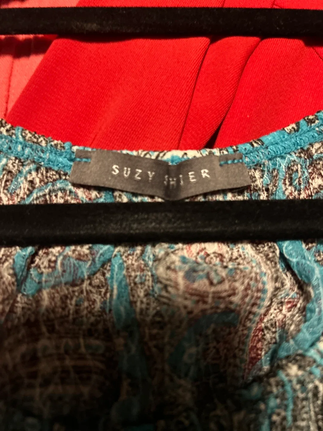 Lot of 3 Women's Tops (Rachel Roy, Jessica, Suzy Shier) - Size M image indicator(2)