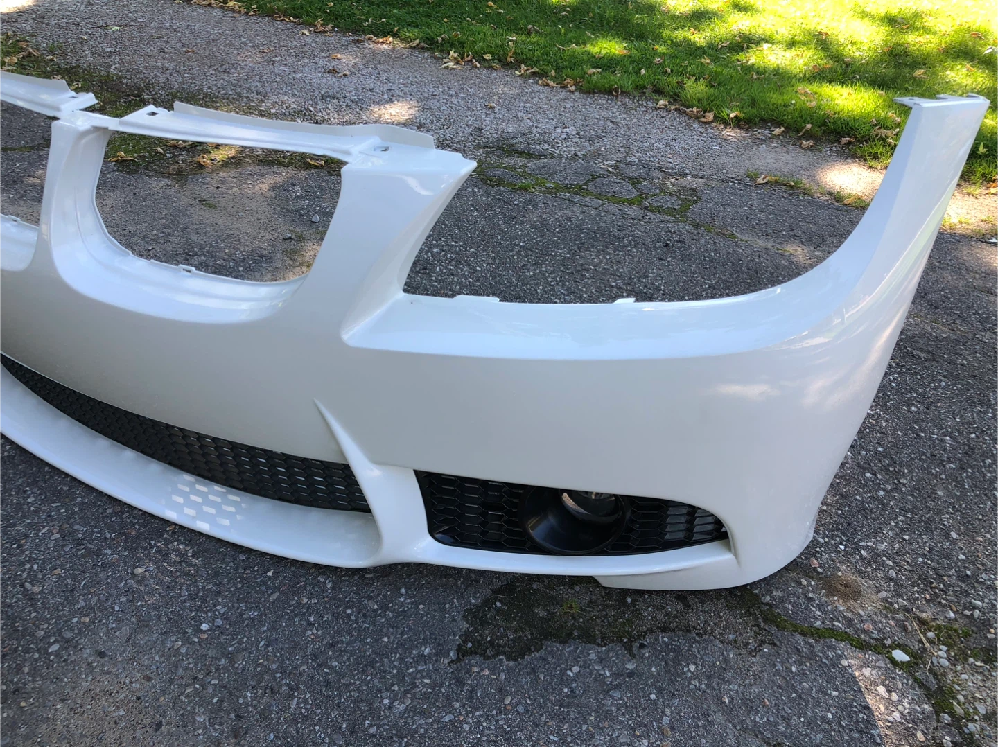BMW E90 Front Bumper - photo 4