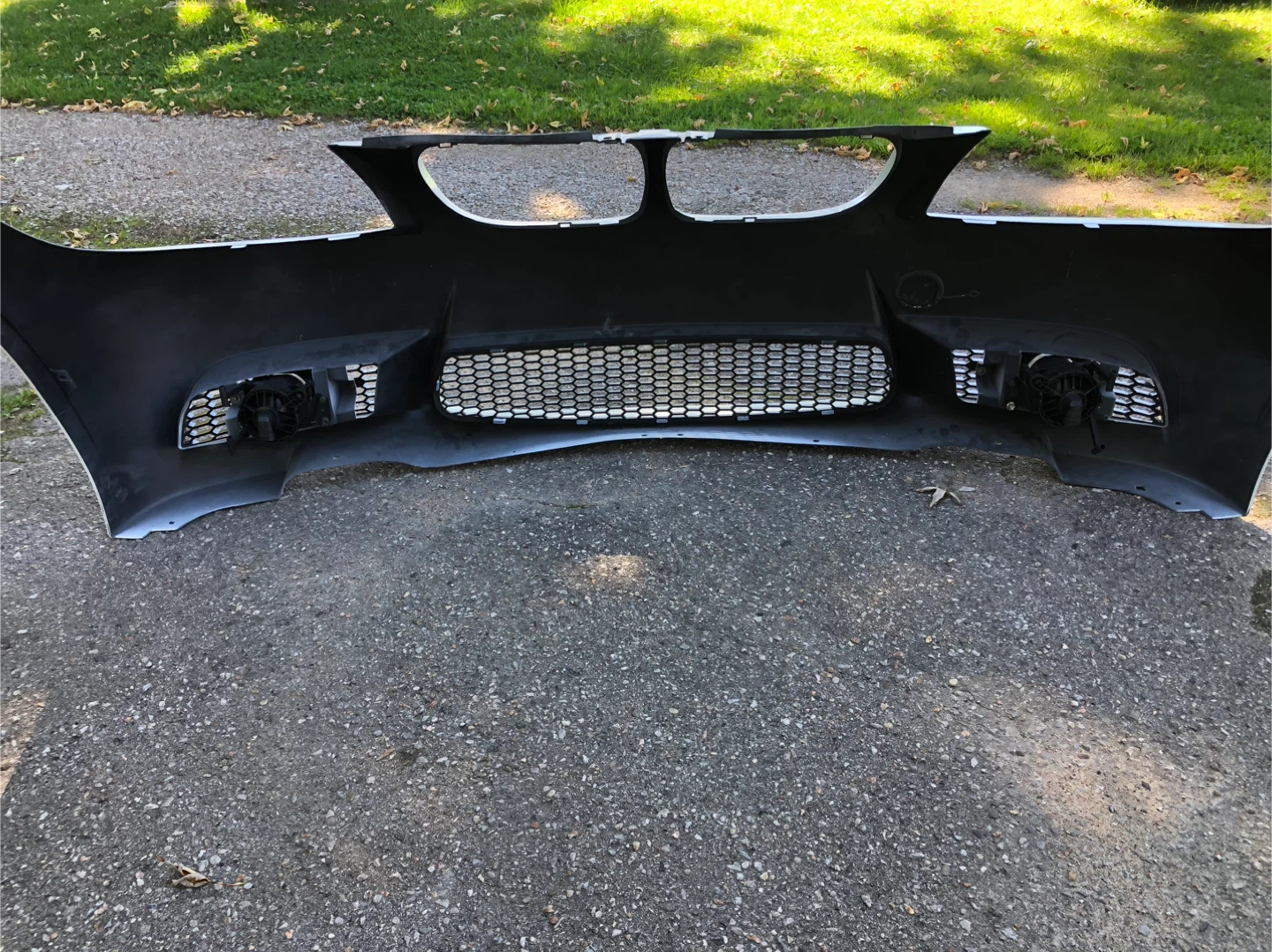 BMW E90 Front Bumper - photo 2