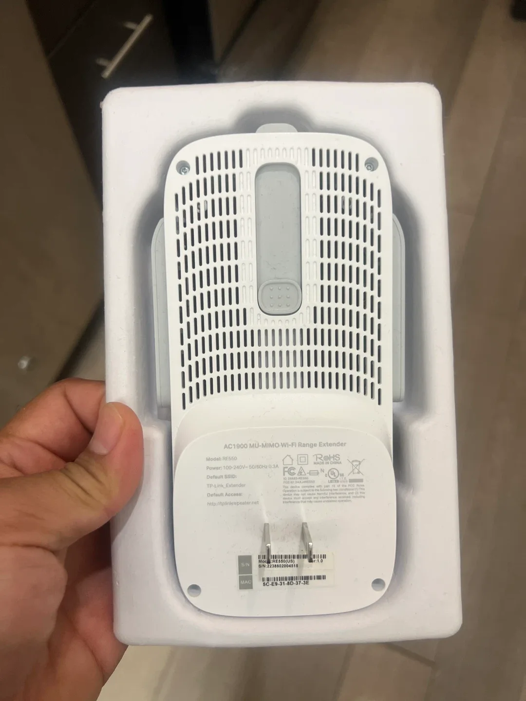 TP-Link AC1900 WiFi Range Extender - New in Box! image indicator(4)