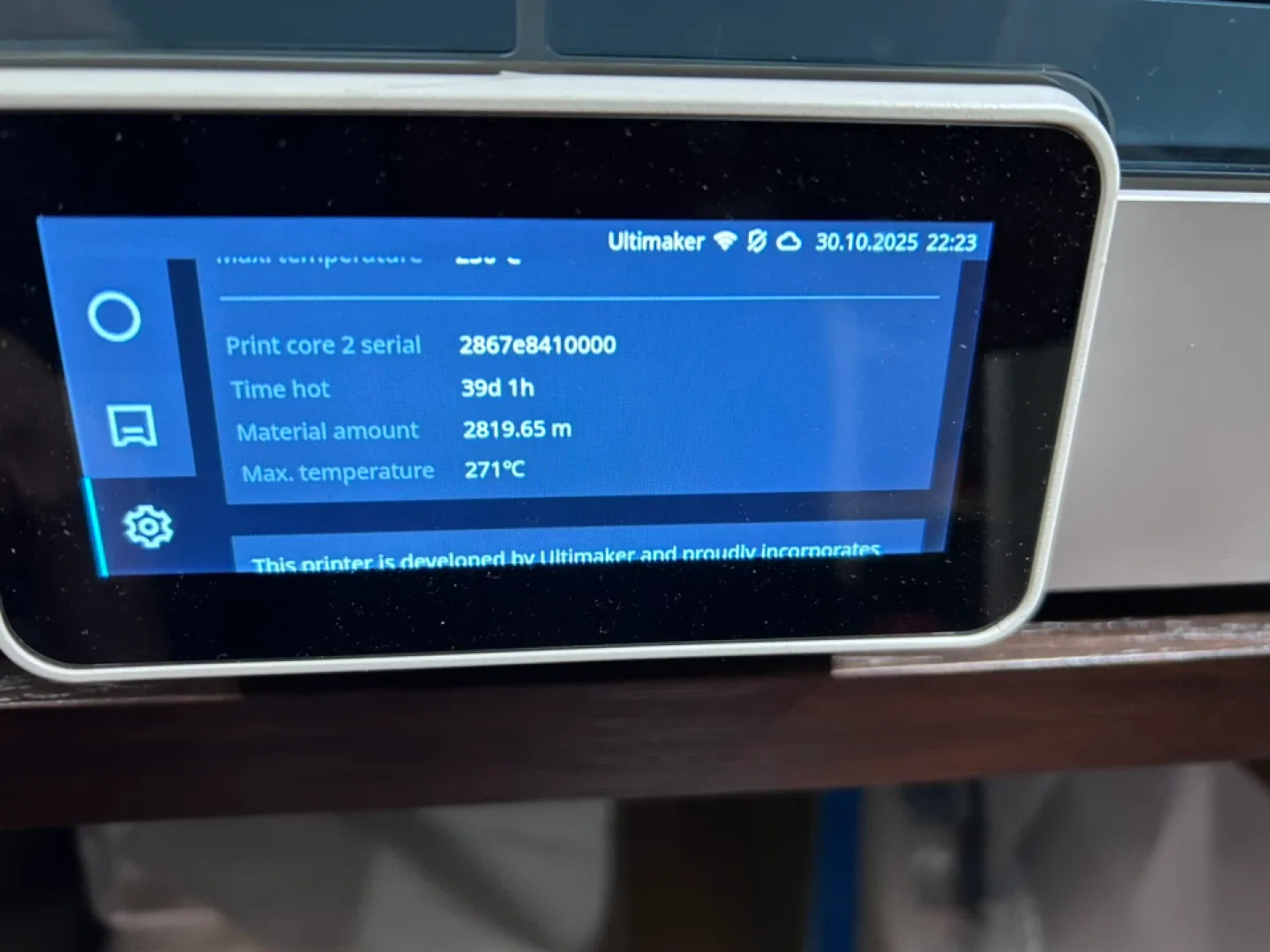 Ultimaker S5 3D Printer with air manager mint condition! image indicator(4)