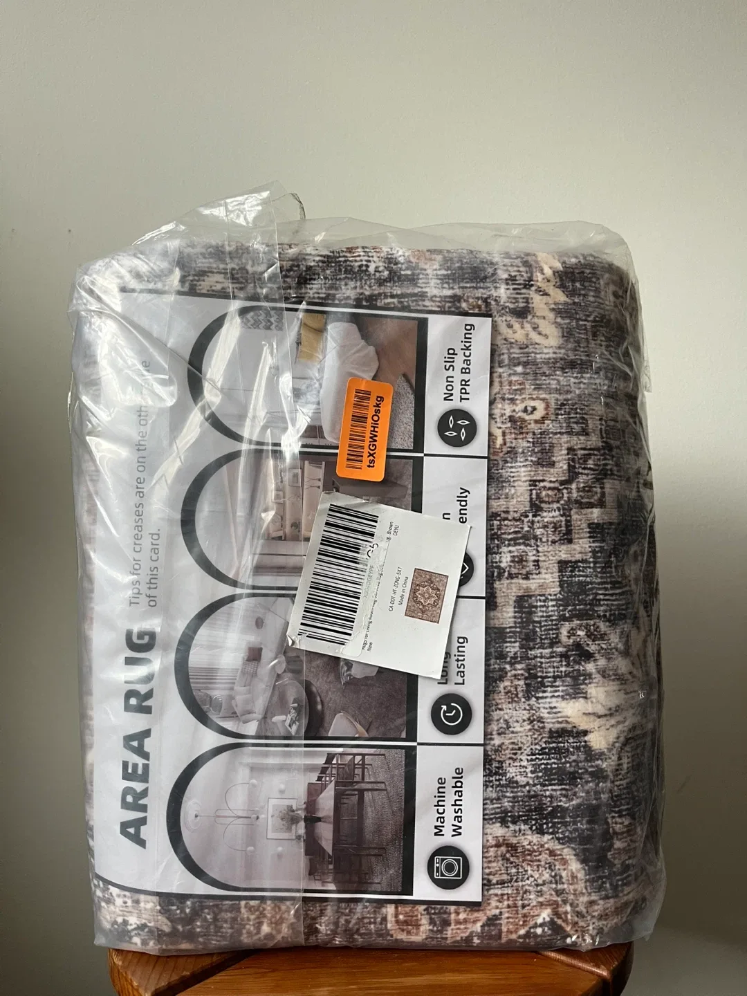 5x7 Area Rug with Non-Slip TPR Backing - New image indicator(3)