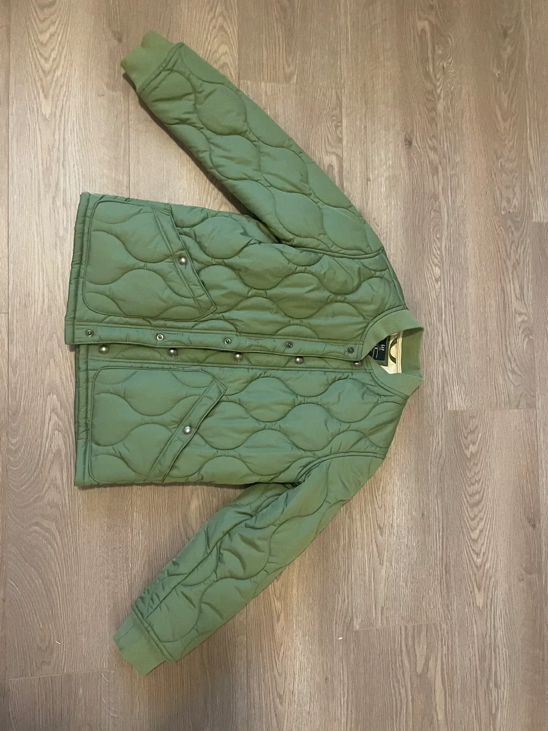 GAP Kids Quilted Jacket - Large (7-8 years old) image indicator(2)