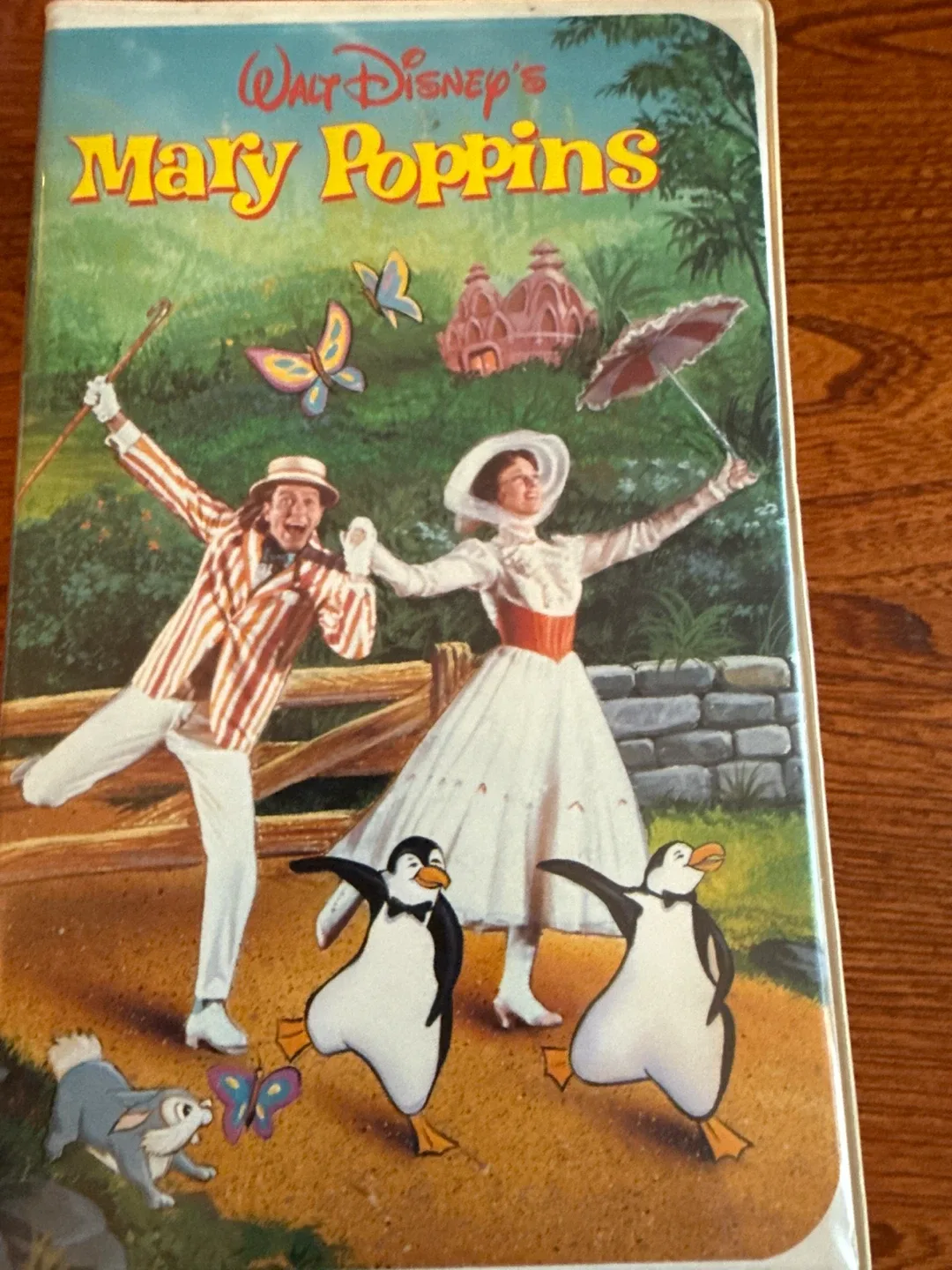 Walt Disney's Mary Poppins VHS Tape