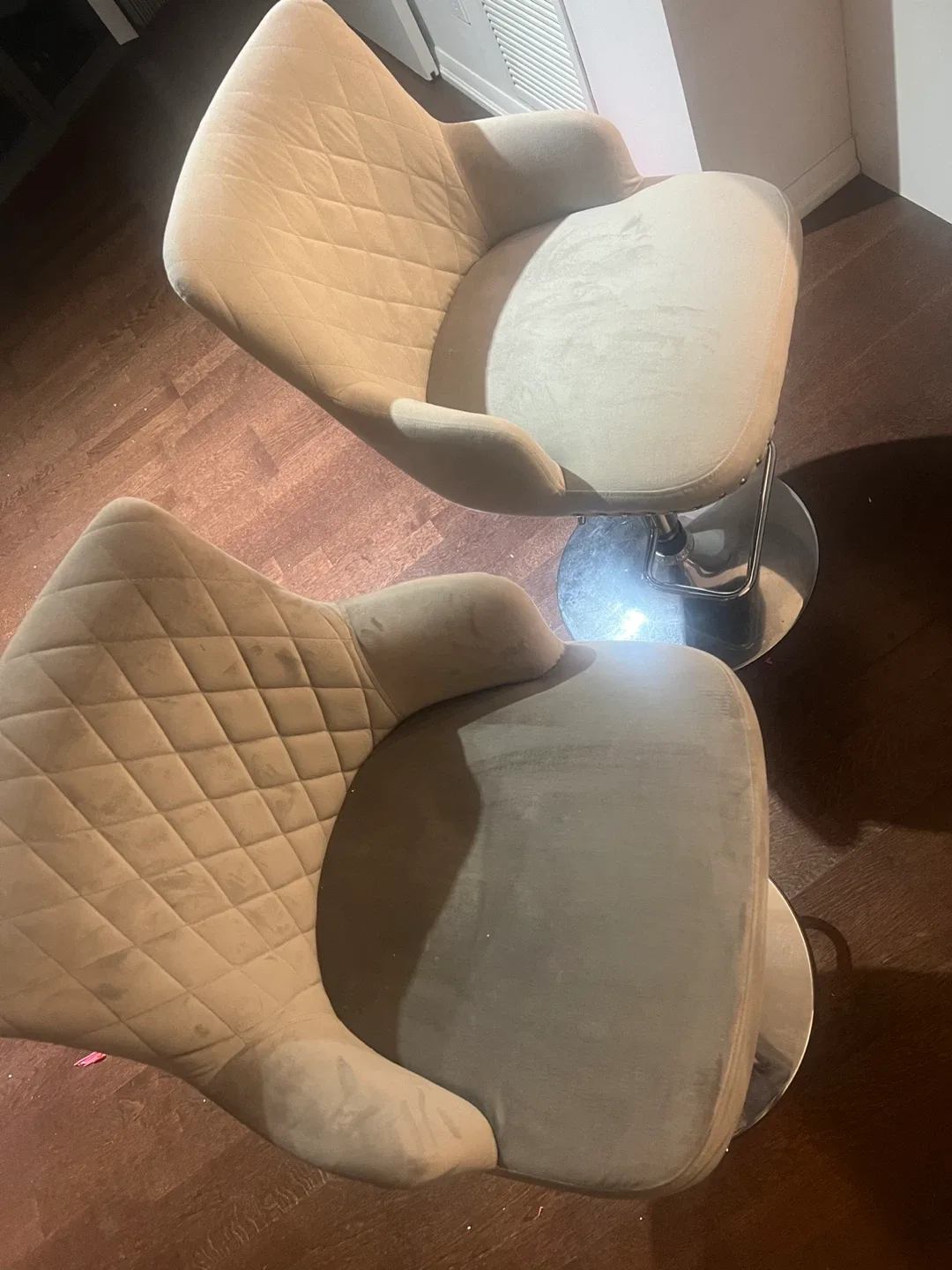 Set of 2 Adjustable Height Bar Stools image indicator(5)