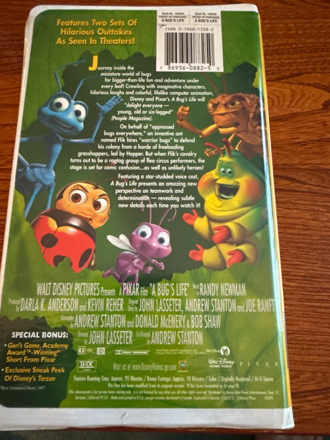 A Bug's Life VHS Tape - Disney Pixar image indicator(2)