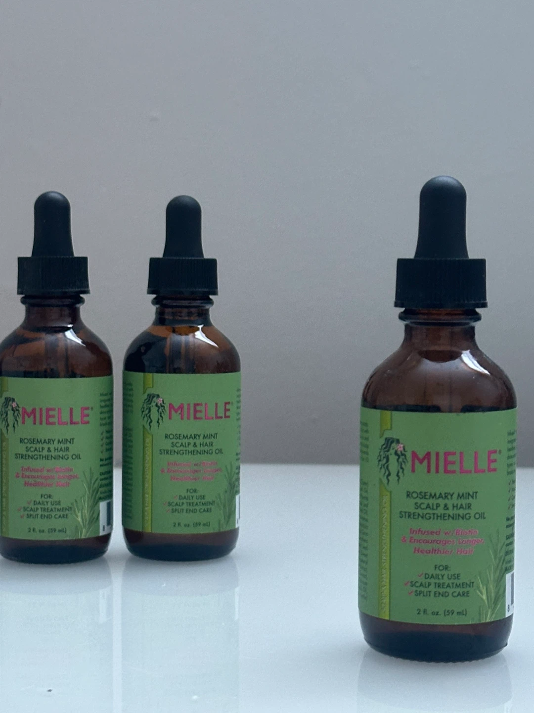 Mielle Rosemary Mint Scalp & Hair Strengthening Oil - photo 2