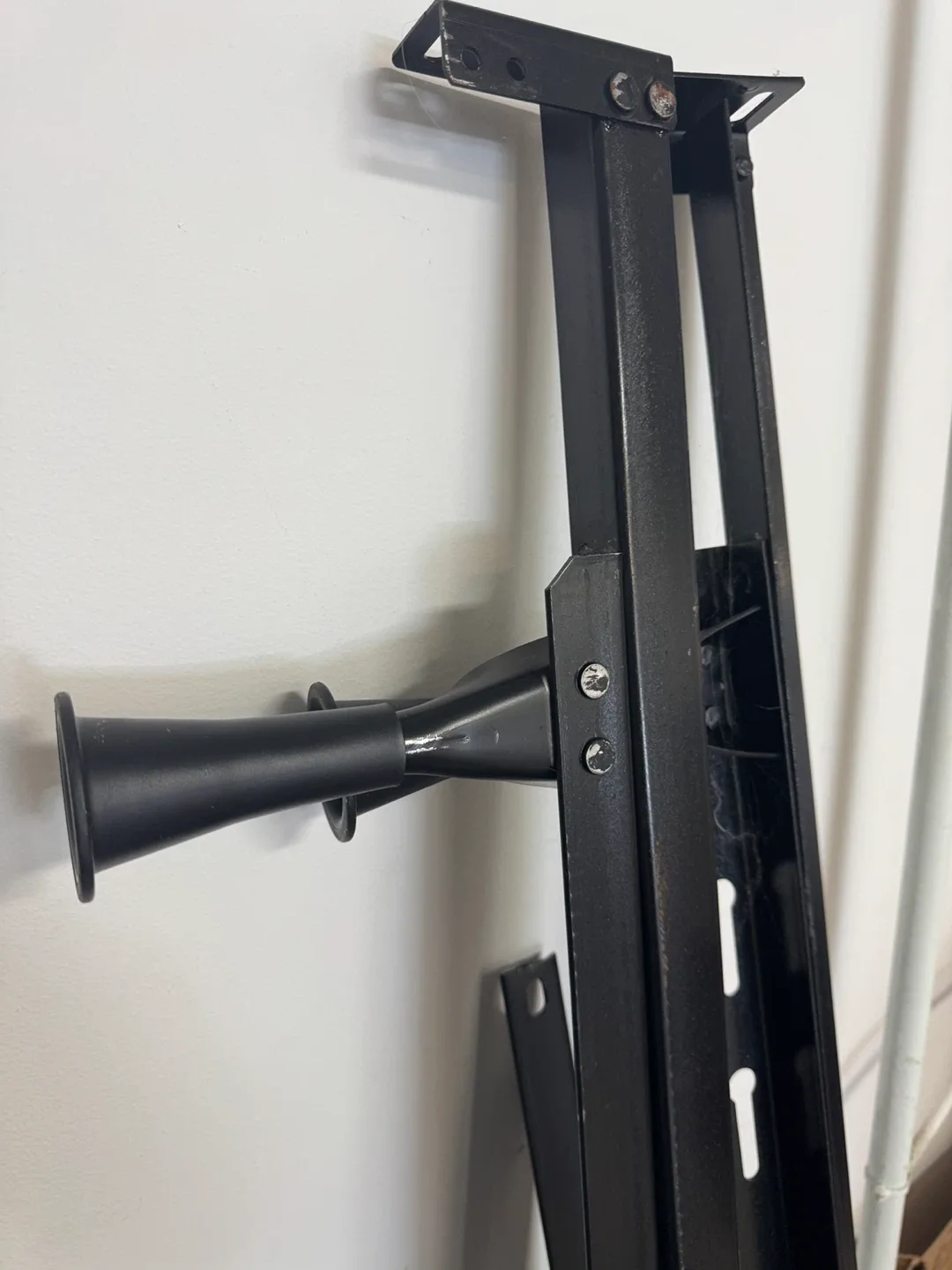 Beaudoin Deluxe Full/Queen/King Bed Frame image indicator(2)