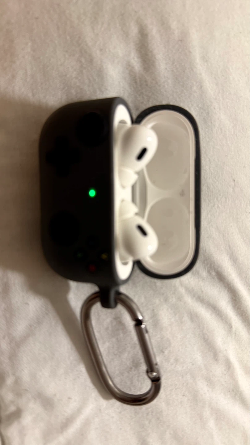AirPods Pro 2nd Gen with Xbox Controller Case - photo 4
