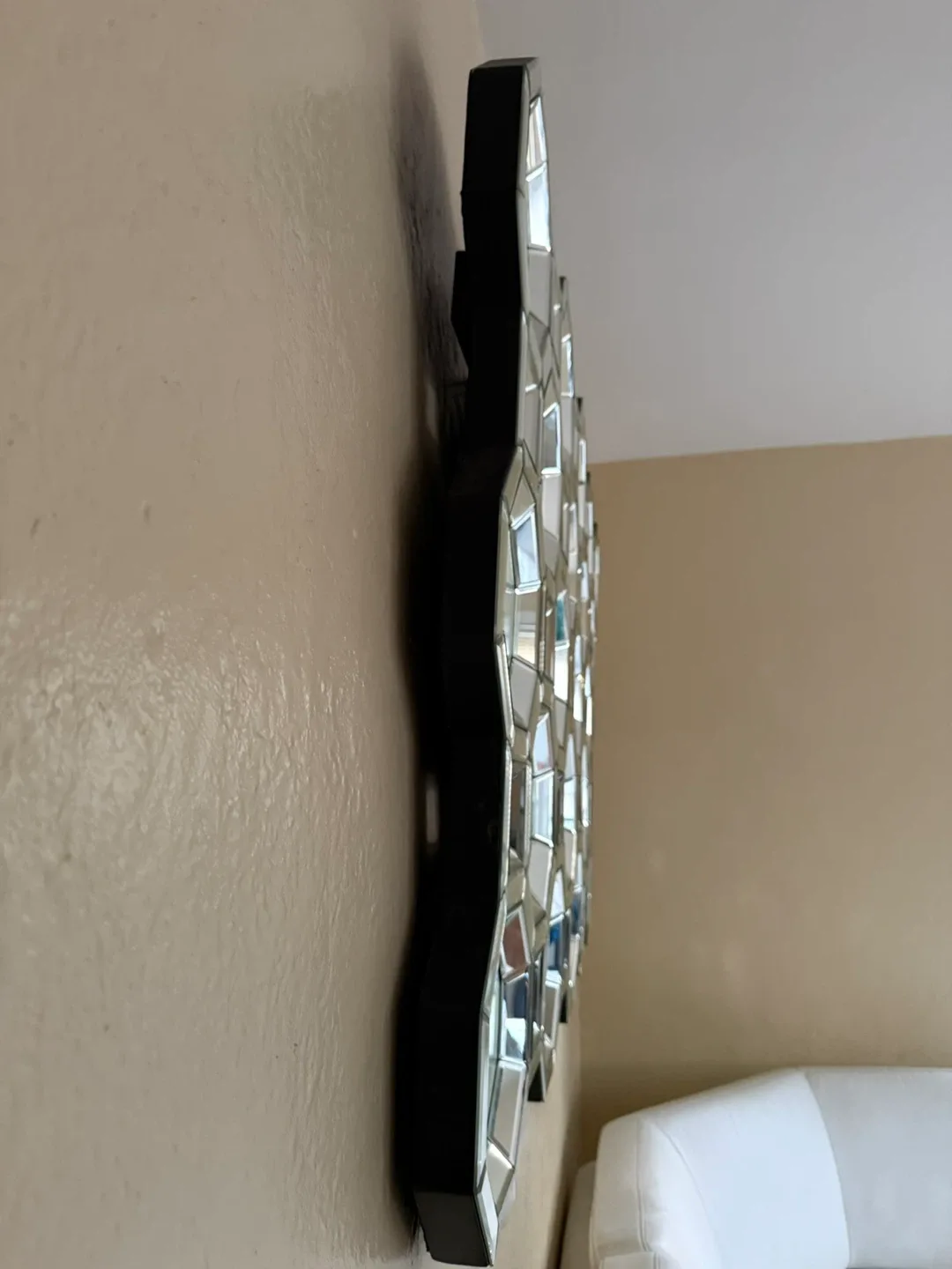 Geometric Mirrored Wall Decor image indicator(2)