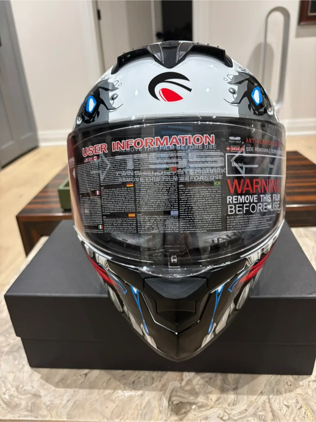 MOTO Mr Motorcycle Helmet/ HF-702DV thumbnail