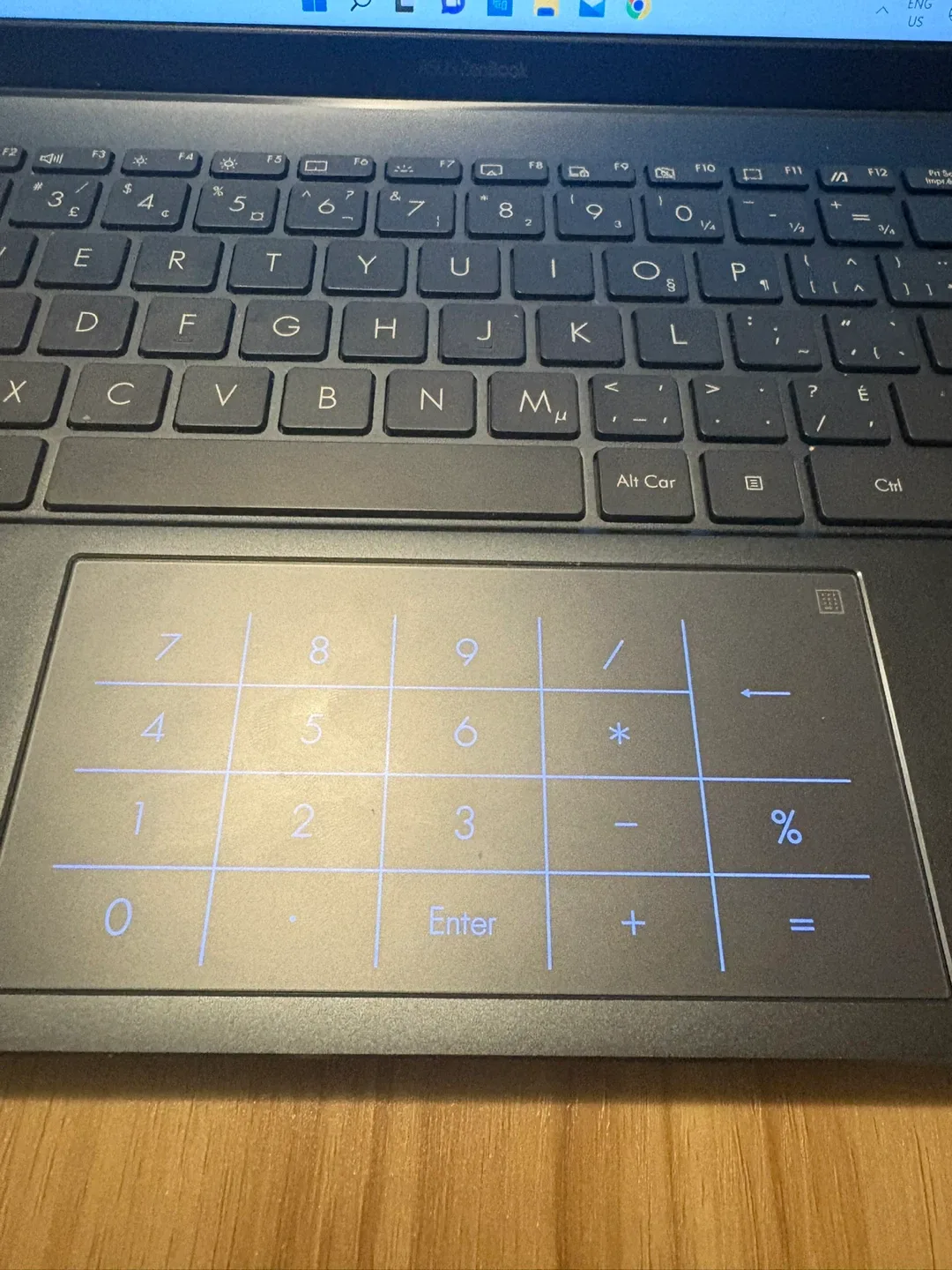 ASUS ZenBook 14 image indicator(5)