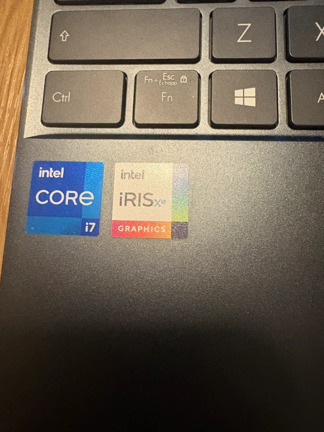 ASUS ZenBook 14 image indicator(3)