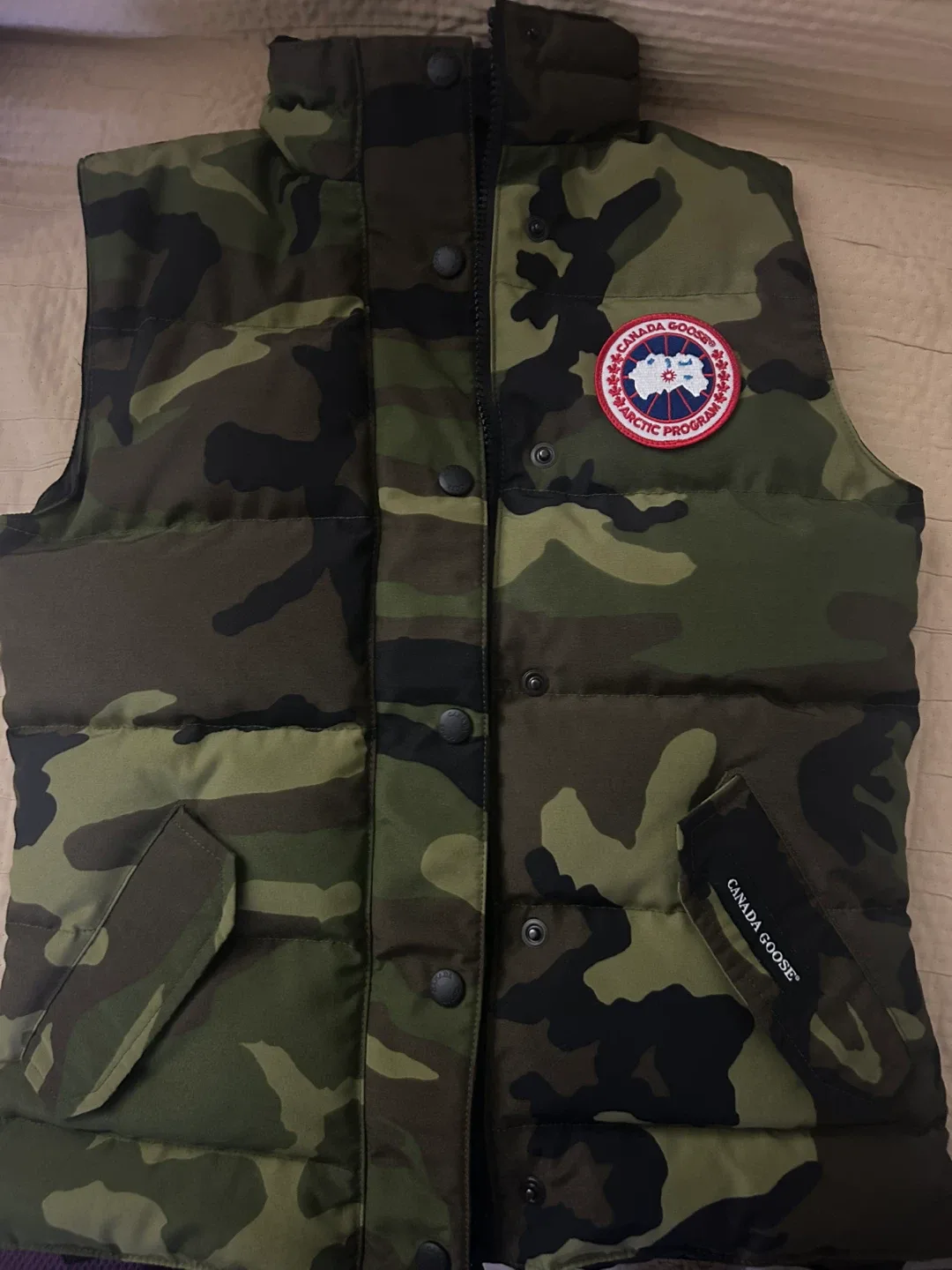 Canada Goose Camo Vest - Size 2XS/2TP