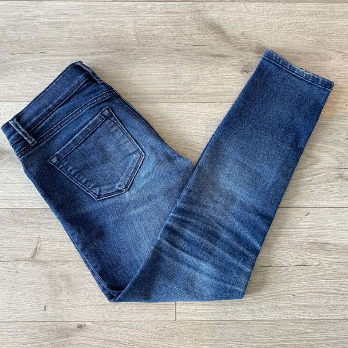 LOFT Blue Denim Skinny Jeans (25 / 0P) image indicator(2)