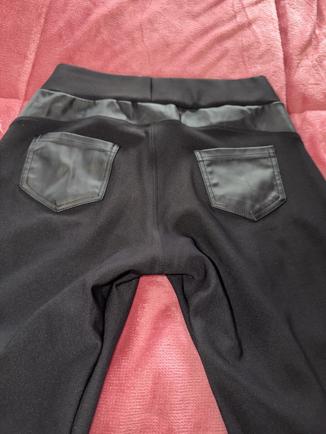 On Concept Black Faux Leather Accent Pants - Size S - photo 4