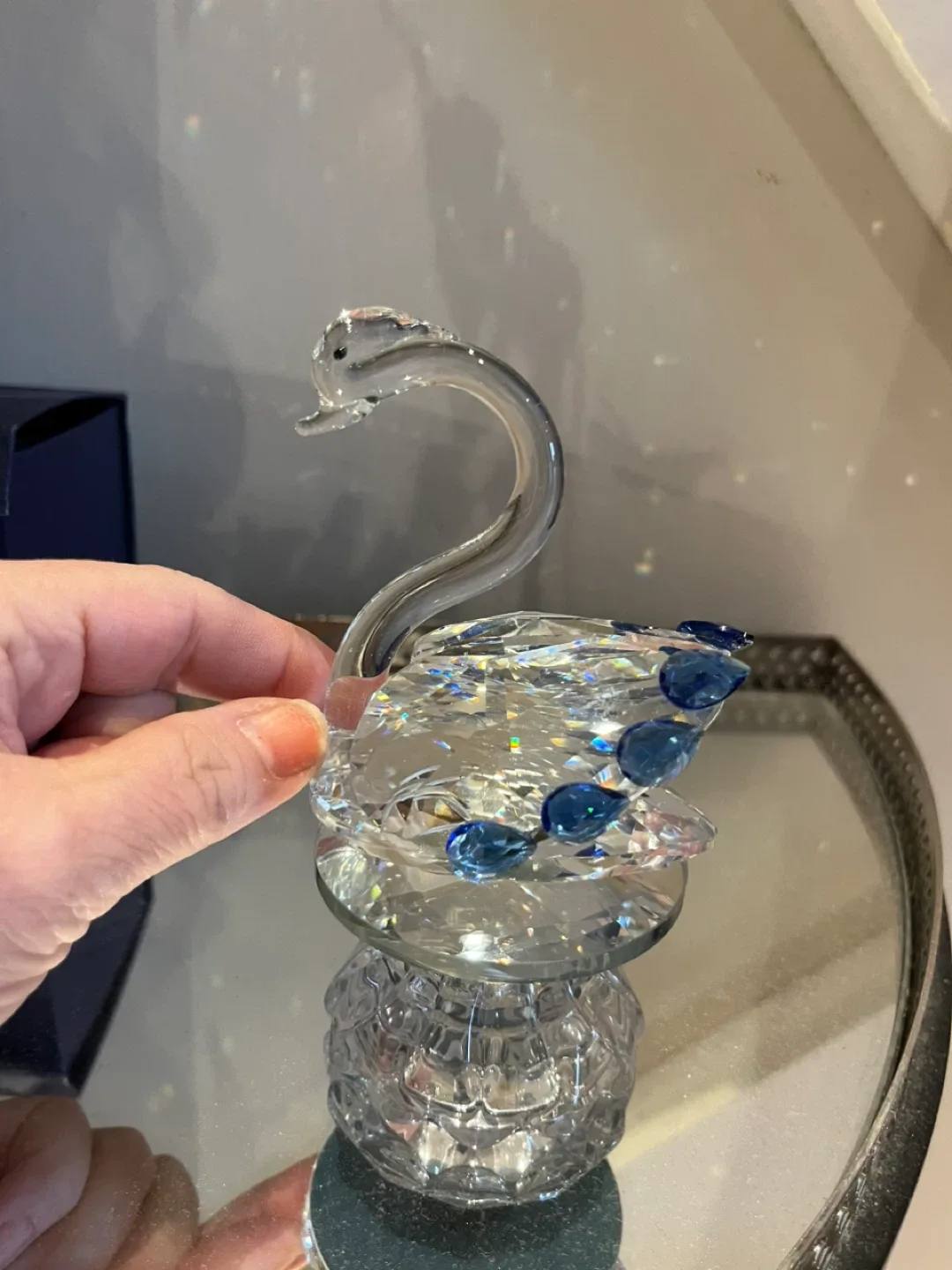 ‼️New in Box‼️Swarovski Swan Figurine with Box image indicator(2)