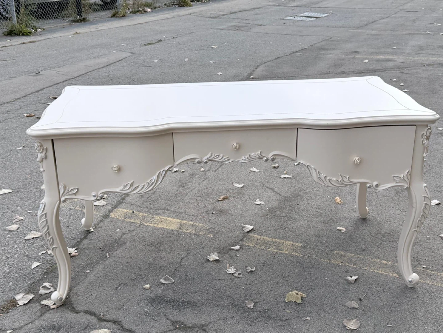 Antique Style White Desk