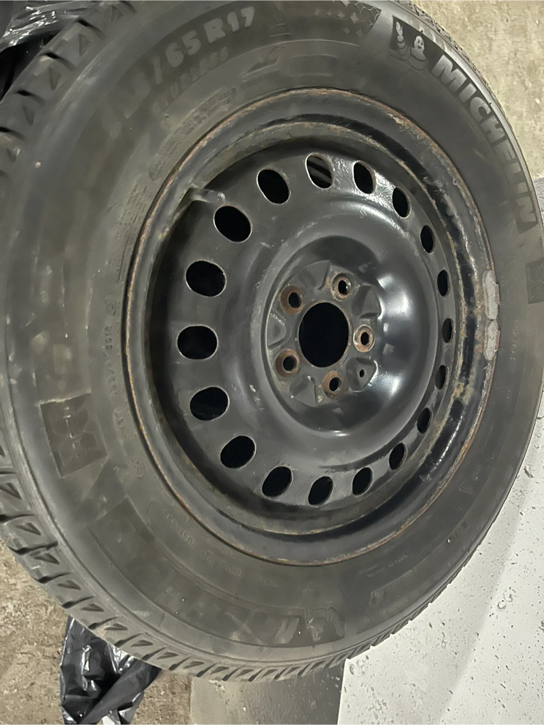 Michelin X-Ice Snow Tire set of 4 - photo 3