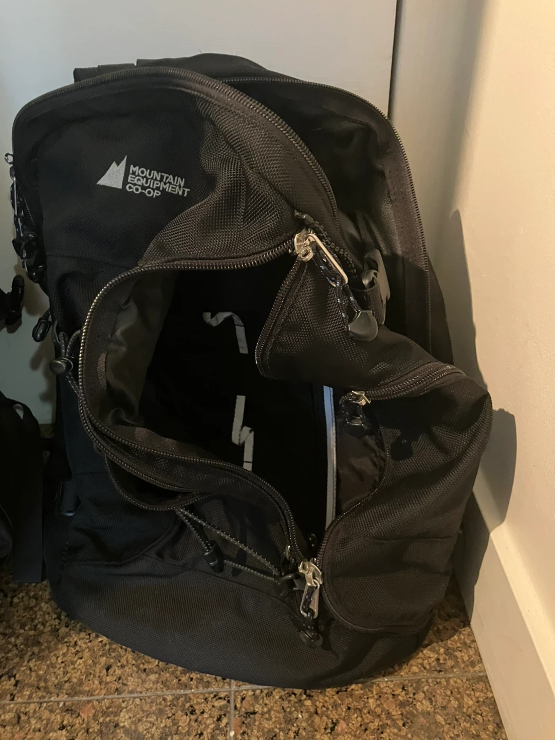 2 Mountain Equipment Co-op Backpacks - photo 3