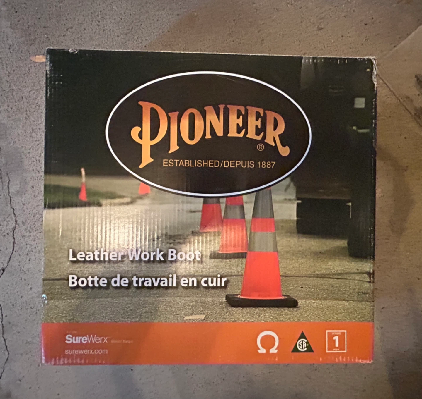 Pioneer Leather Work Boot - Black, Size 10.5