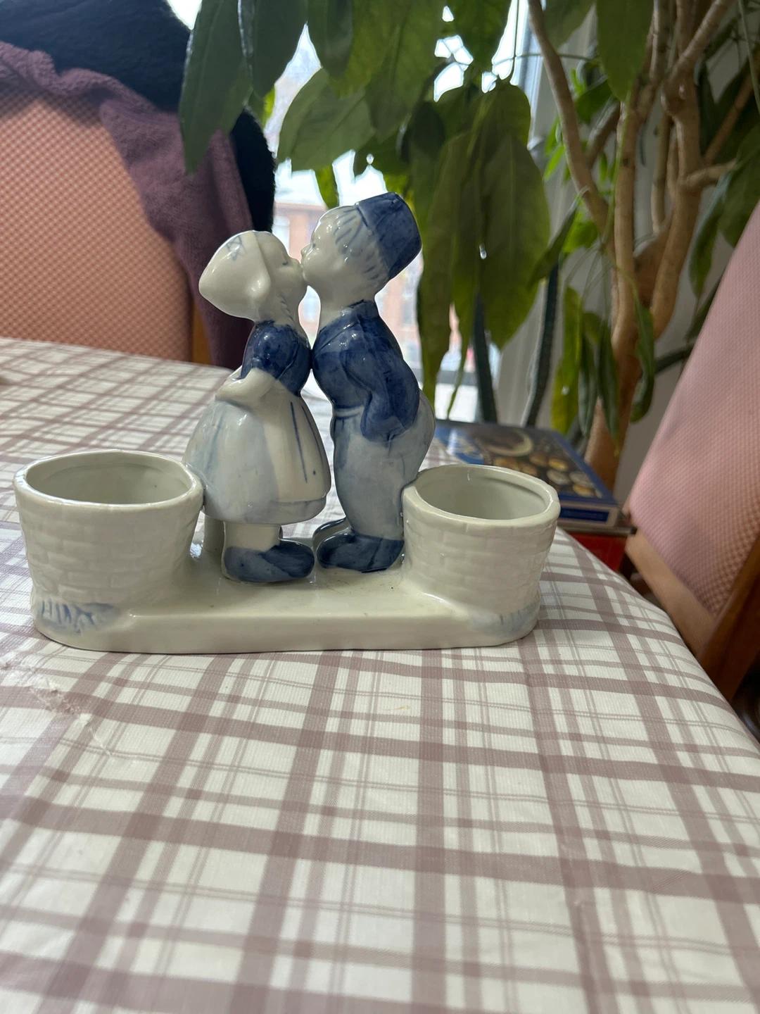 Vintage Dutch Couple Figurine