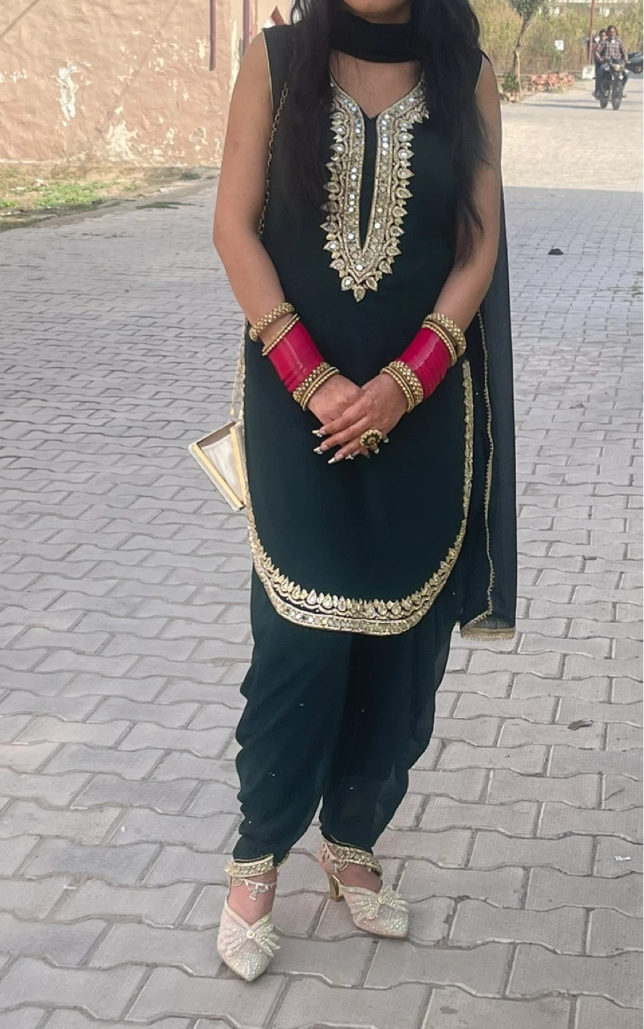 Indian suit - photo 4