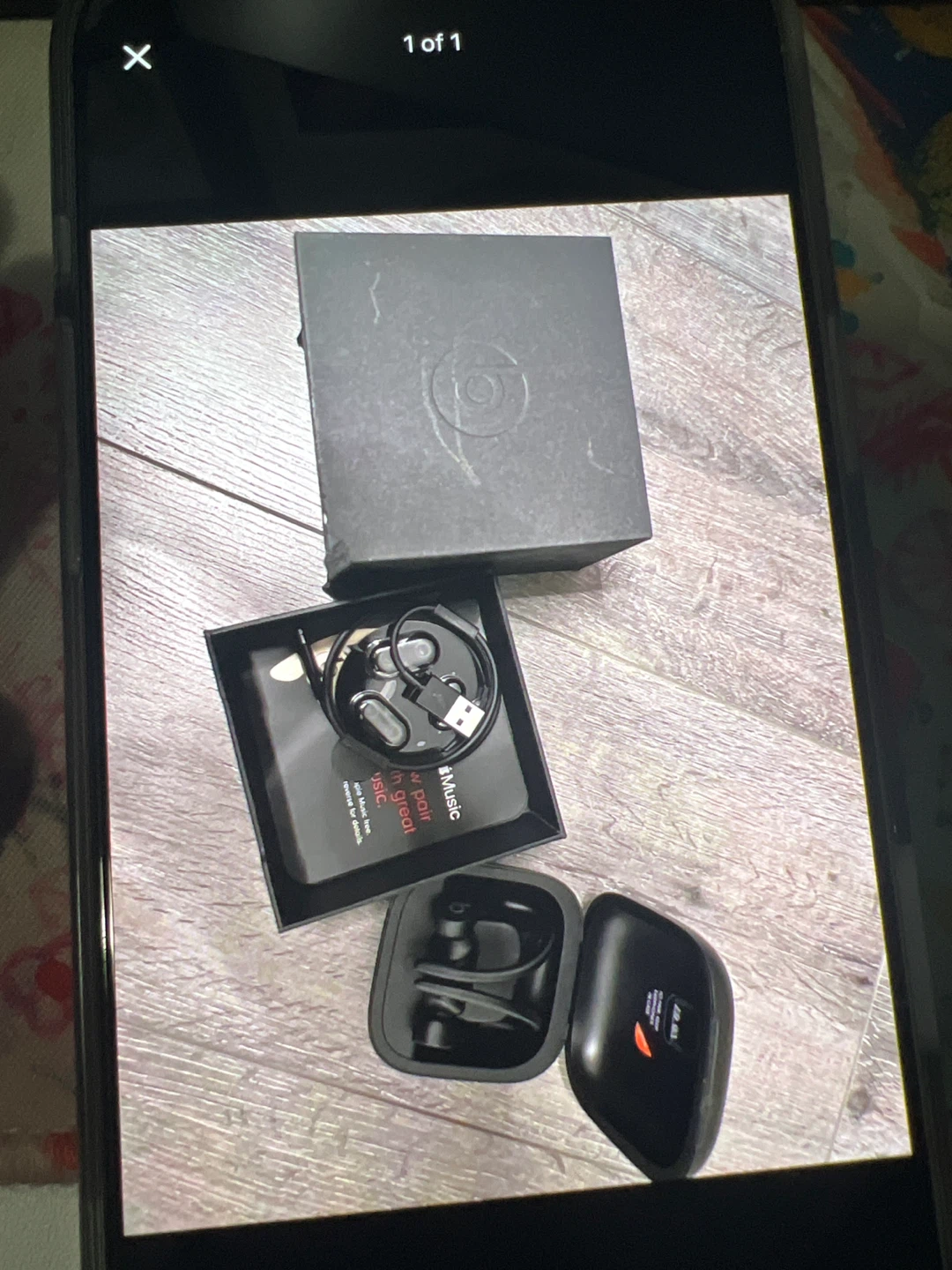 Beats Powerbeats Pro Wireless Earbuds - Black