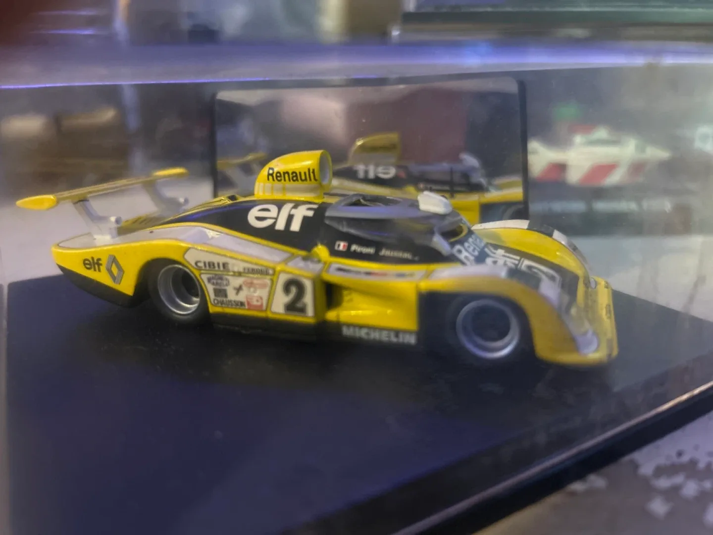 Bugatti & Cadillac Diecast Car Models image indicator(7)