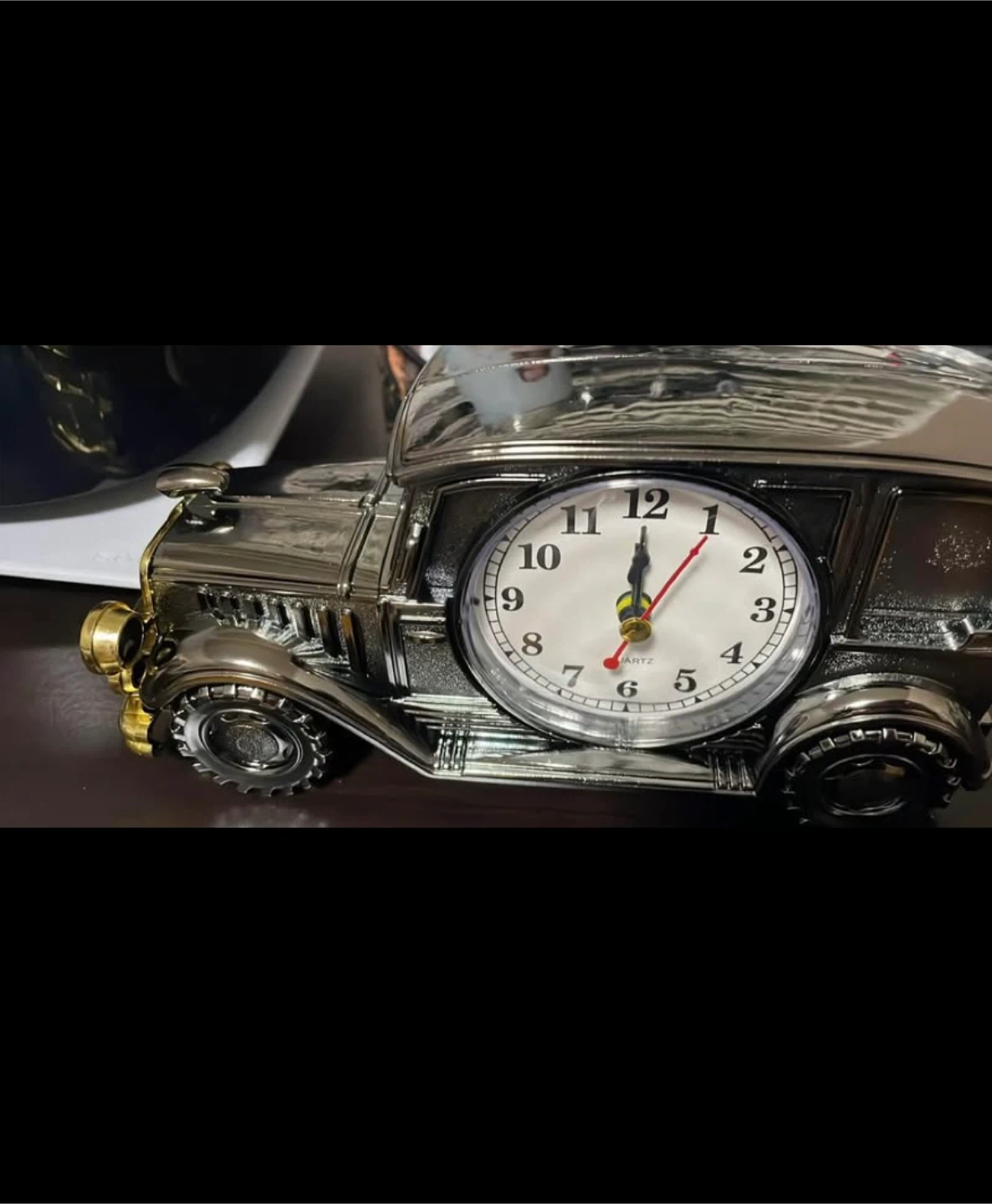 Perfect Solutions Vintage Car Desk Clock - photo 4