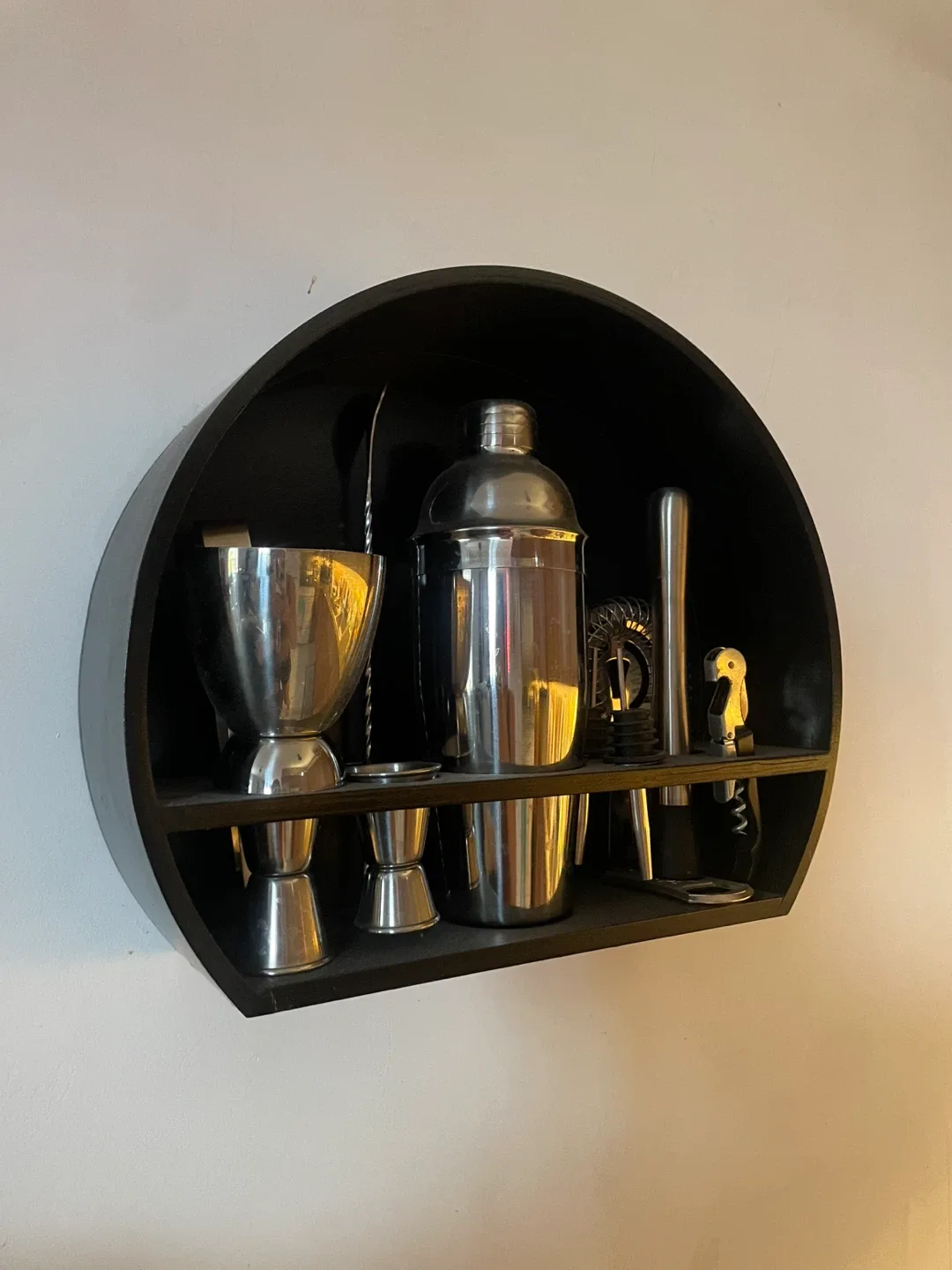 Black Round Wall Shelf with Bar Tools image indicator(2)