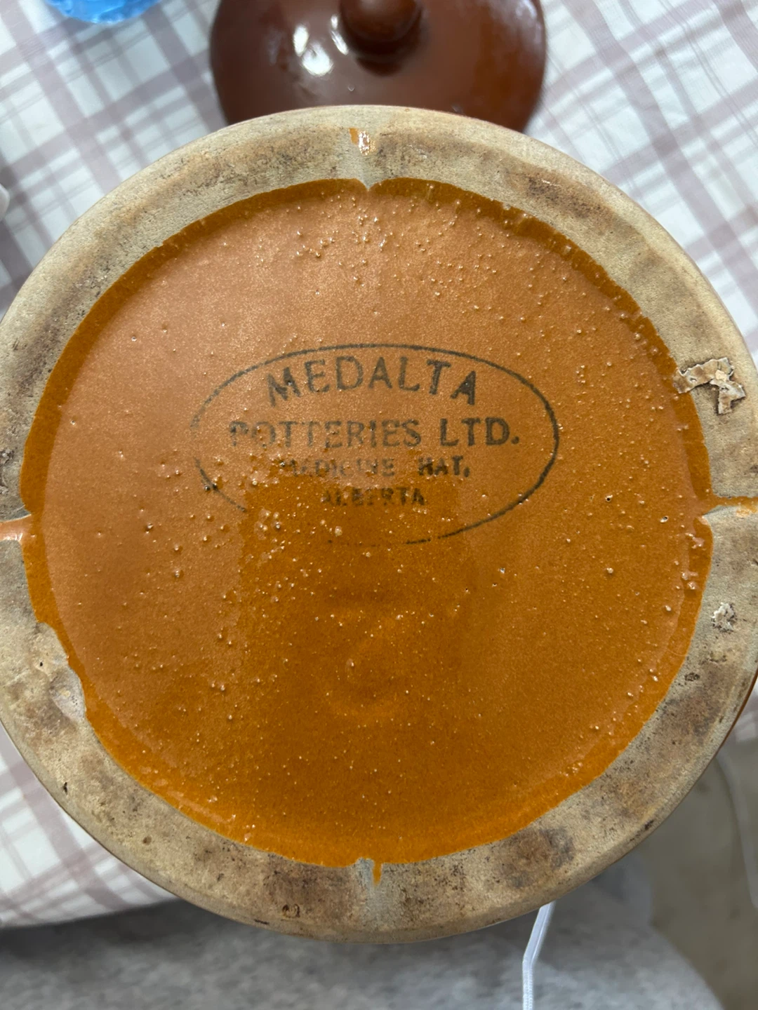 Medalta Potteries Ltd. Bean Pot - photo 2