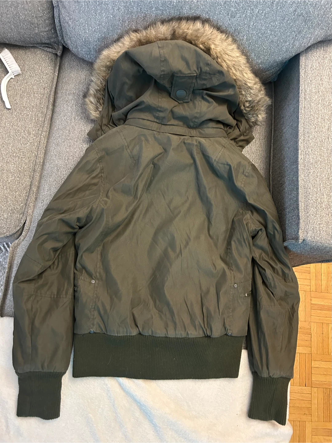 TNA Olive Green Winter Jacket - Size Medium - photo 2
