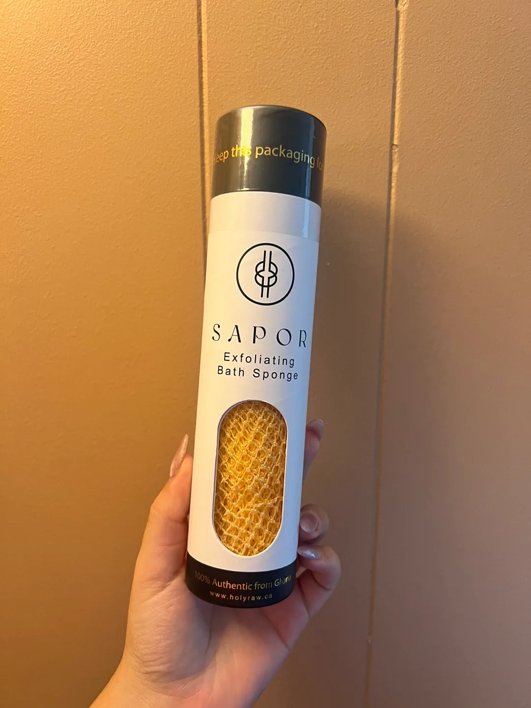 Holy Raw Sapor Exfoliating Bath Sponge image indicator(3)