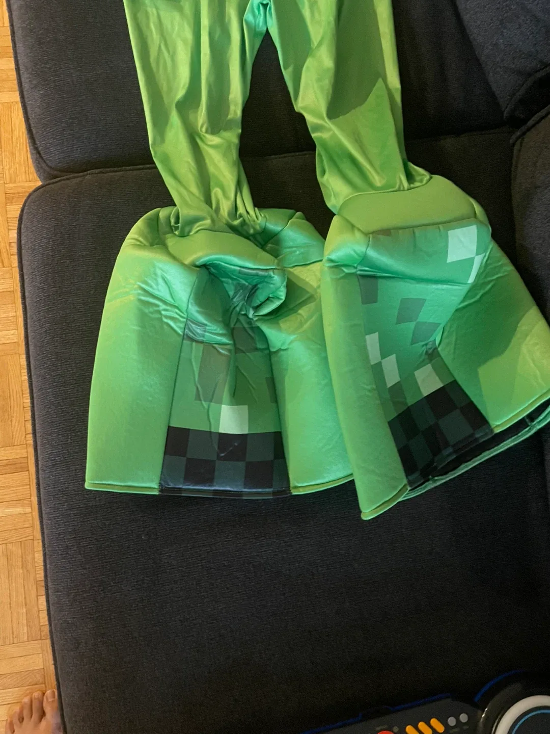 Minecraft Creeper Costume - Size 7-8 image indicator(2)