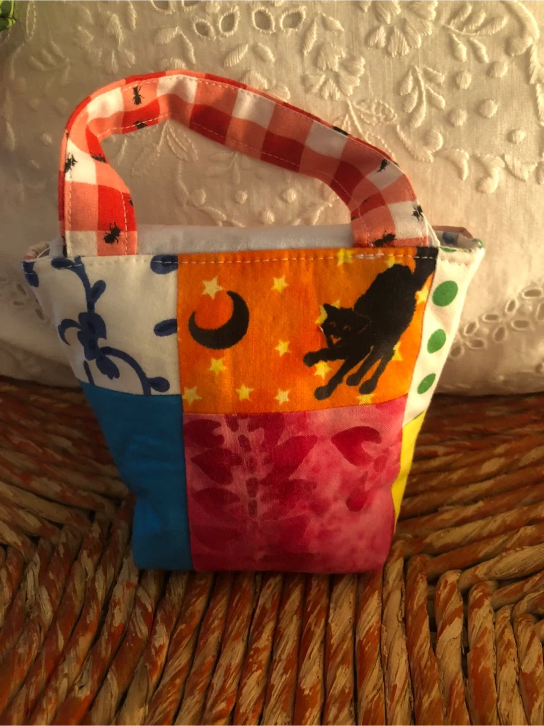 Handmade patchwork Fabric Mini Tote Bag image indicator(4)