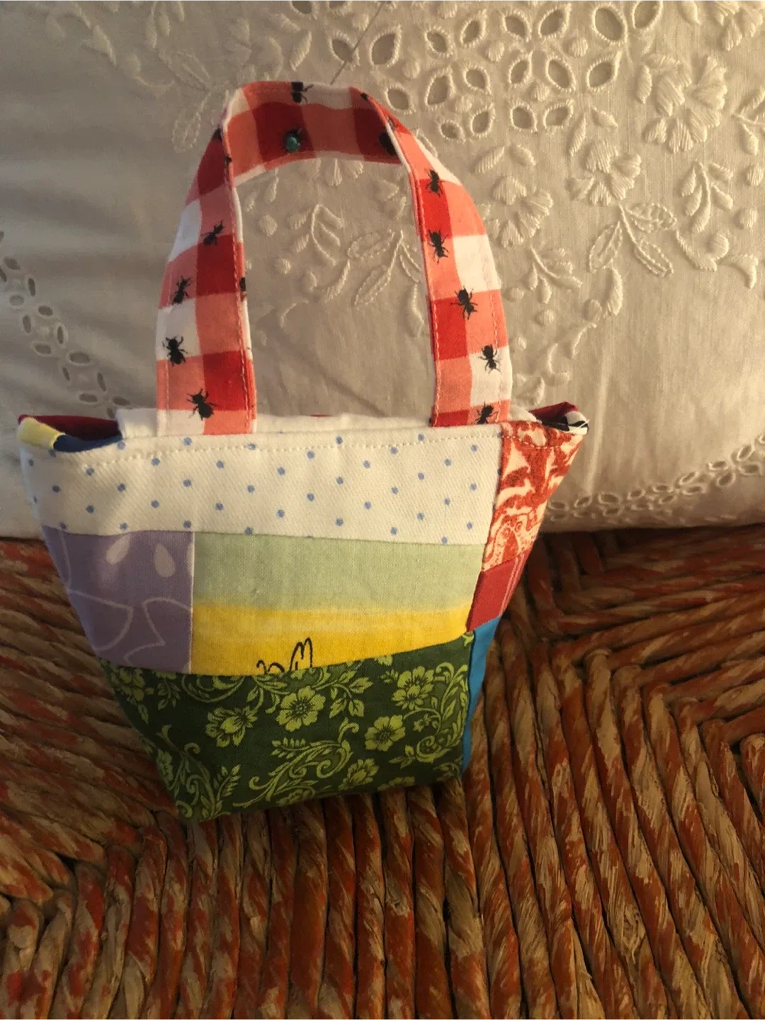 Handmade patchwork Fabric Mini Tote Bag image indicator(5)