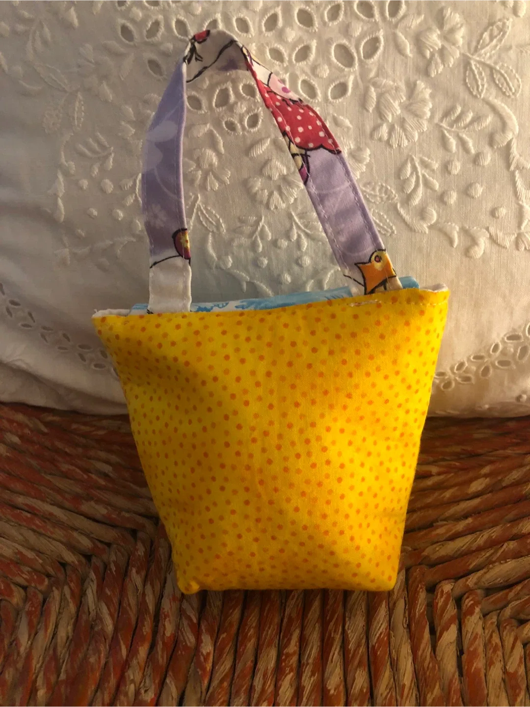 Handmade patchwork Fabric Mini Tote Bag image indicator(3)