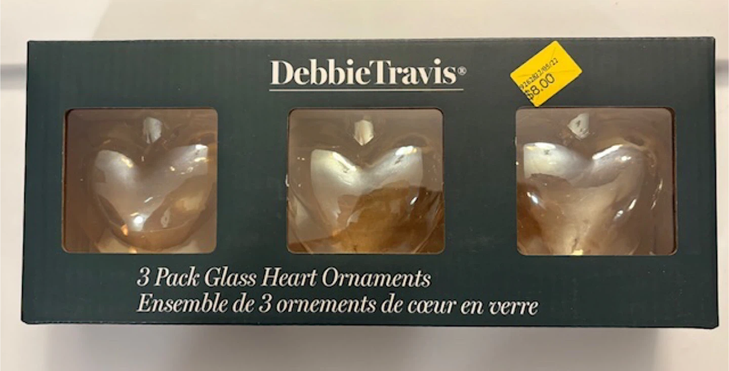🤩Debbie Travis 3 Pack Glass Heart Ornaments - New