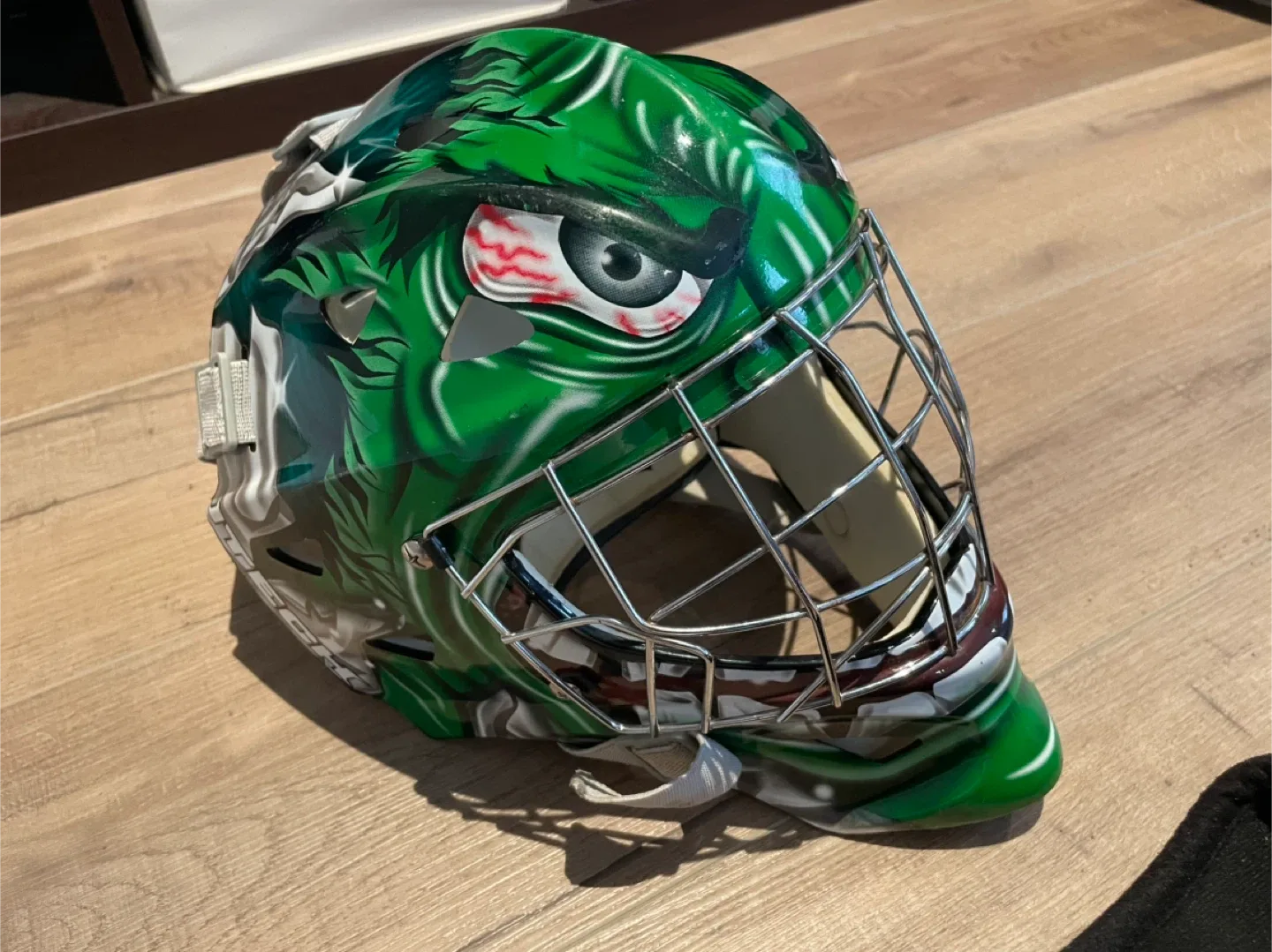 Youth hockey gear image indicator(2)