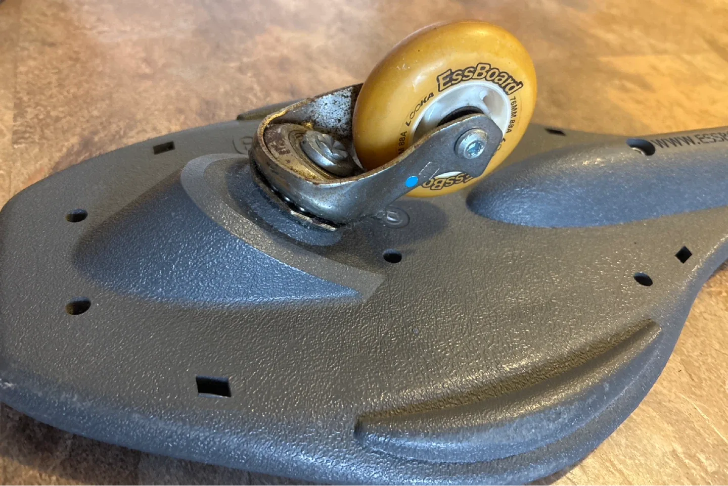 Essboard Street Surfing Skateboard image indicator(5)