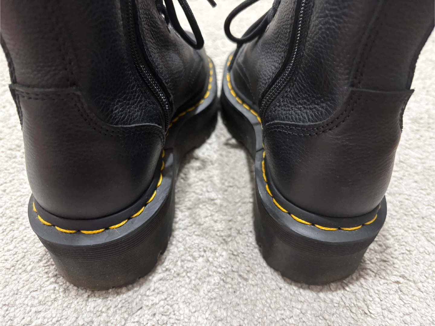 Dr. Martens Jadon III Black Leather Boots - US 6 - photo 4