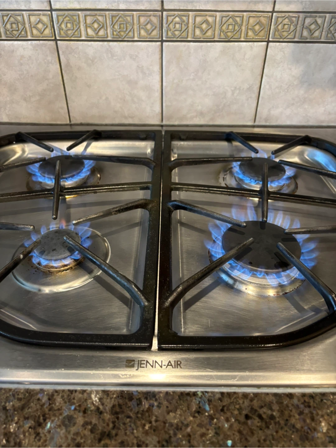 Jenn-Air JGC8430 Sealed Gas Cooktop - photo 2