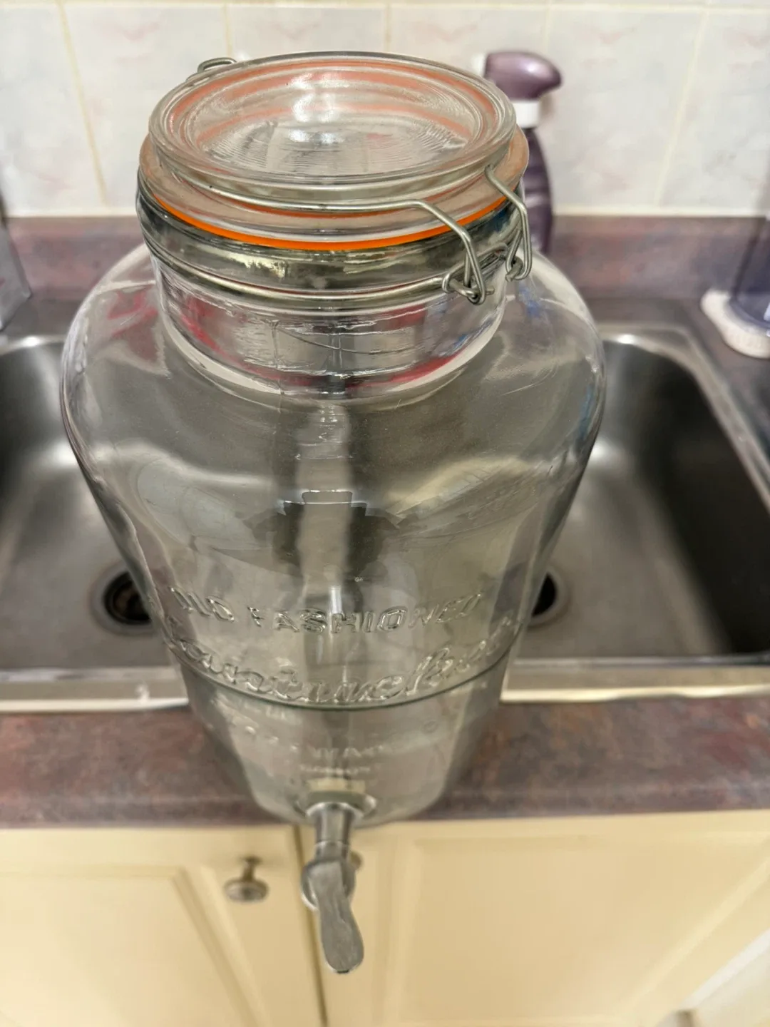 Old Fashioned Nantucket Glassware 2 Gallon Dispenser image indicator(2)