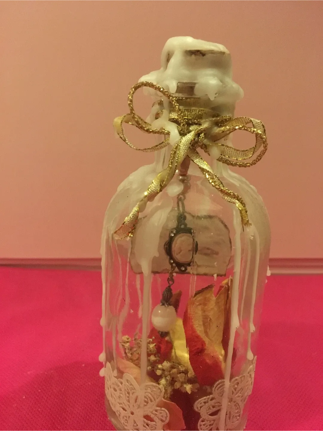 Vintage Style Decorative Bottle image indicator(2)