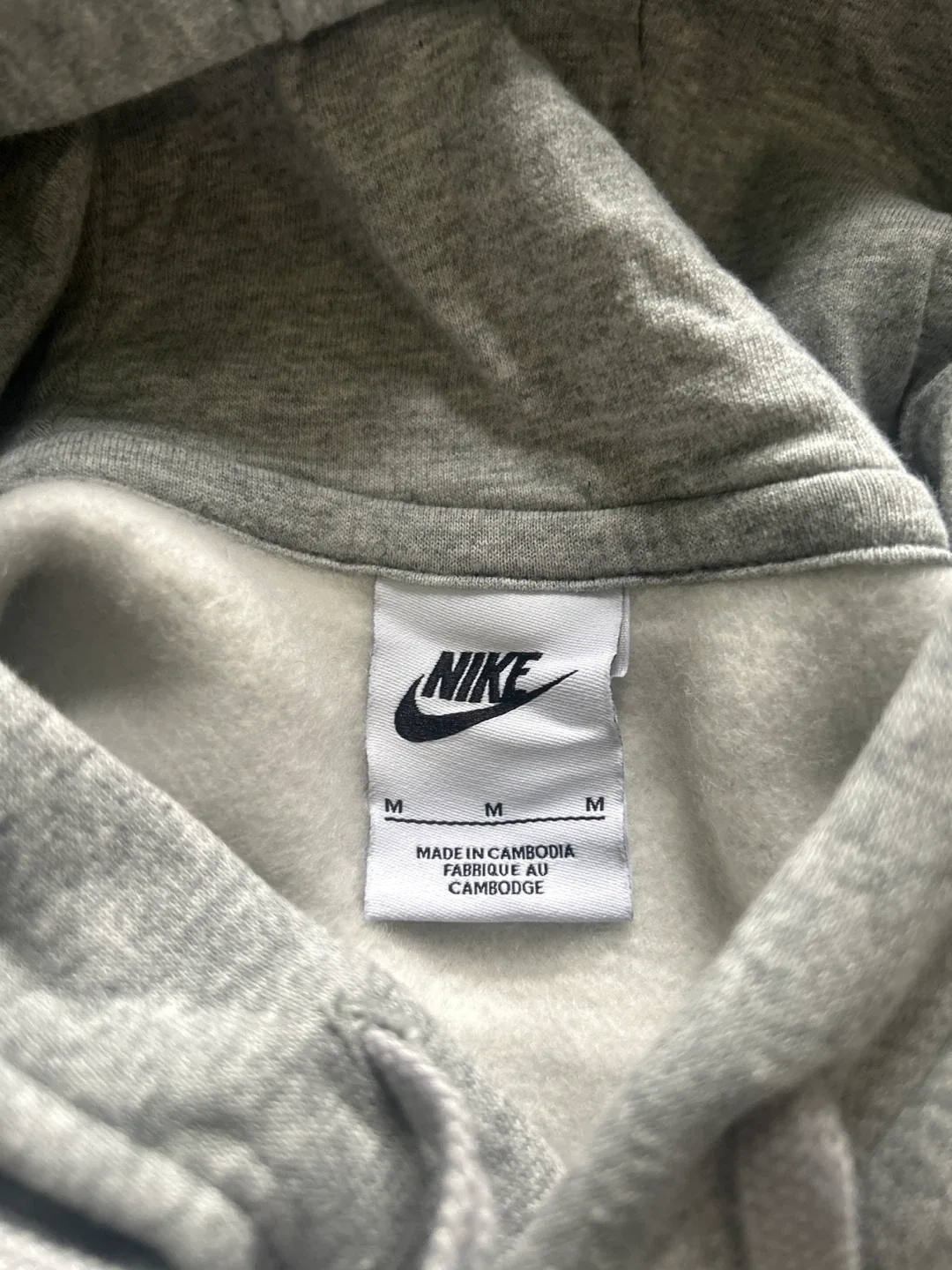 Nike Gray Hoodie - Size M image indicator(3)