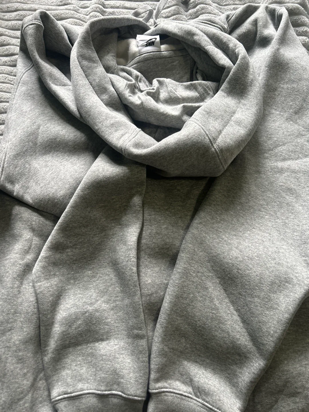 Nike Gray Hoodie - Size M image indicator(4)