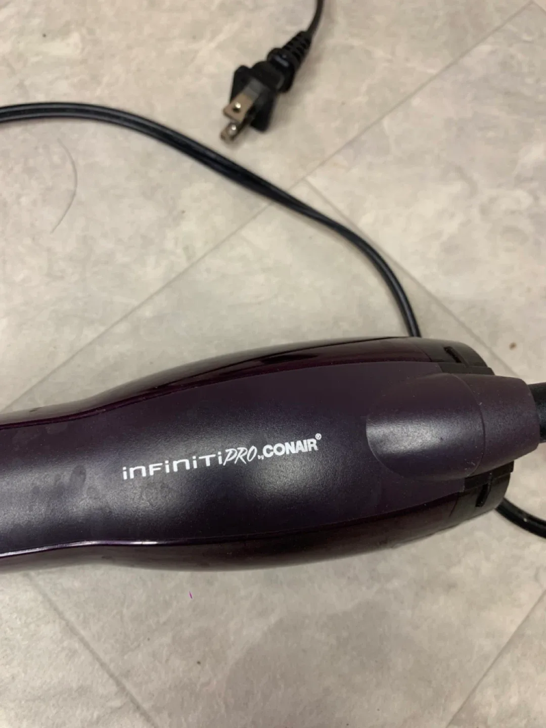 Infiniti Pro by Conair Hot blow dryer Brush - hair / beauty image indicator(3)