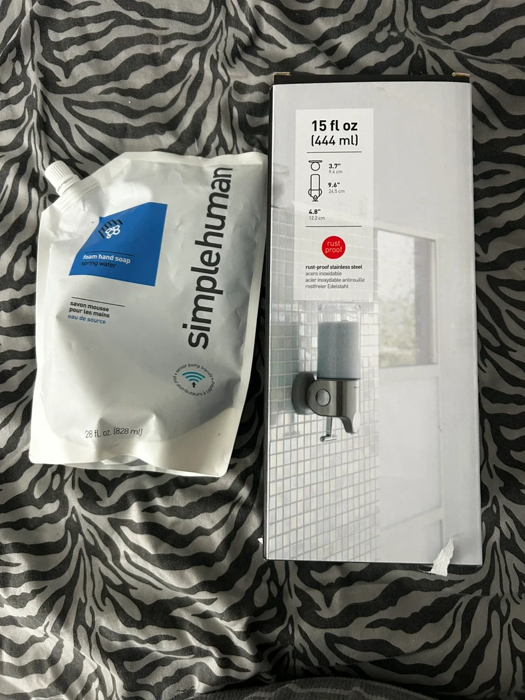 Simplehuman Wall Mount Pump + Foam Soap Refill image indicator(3)